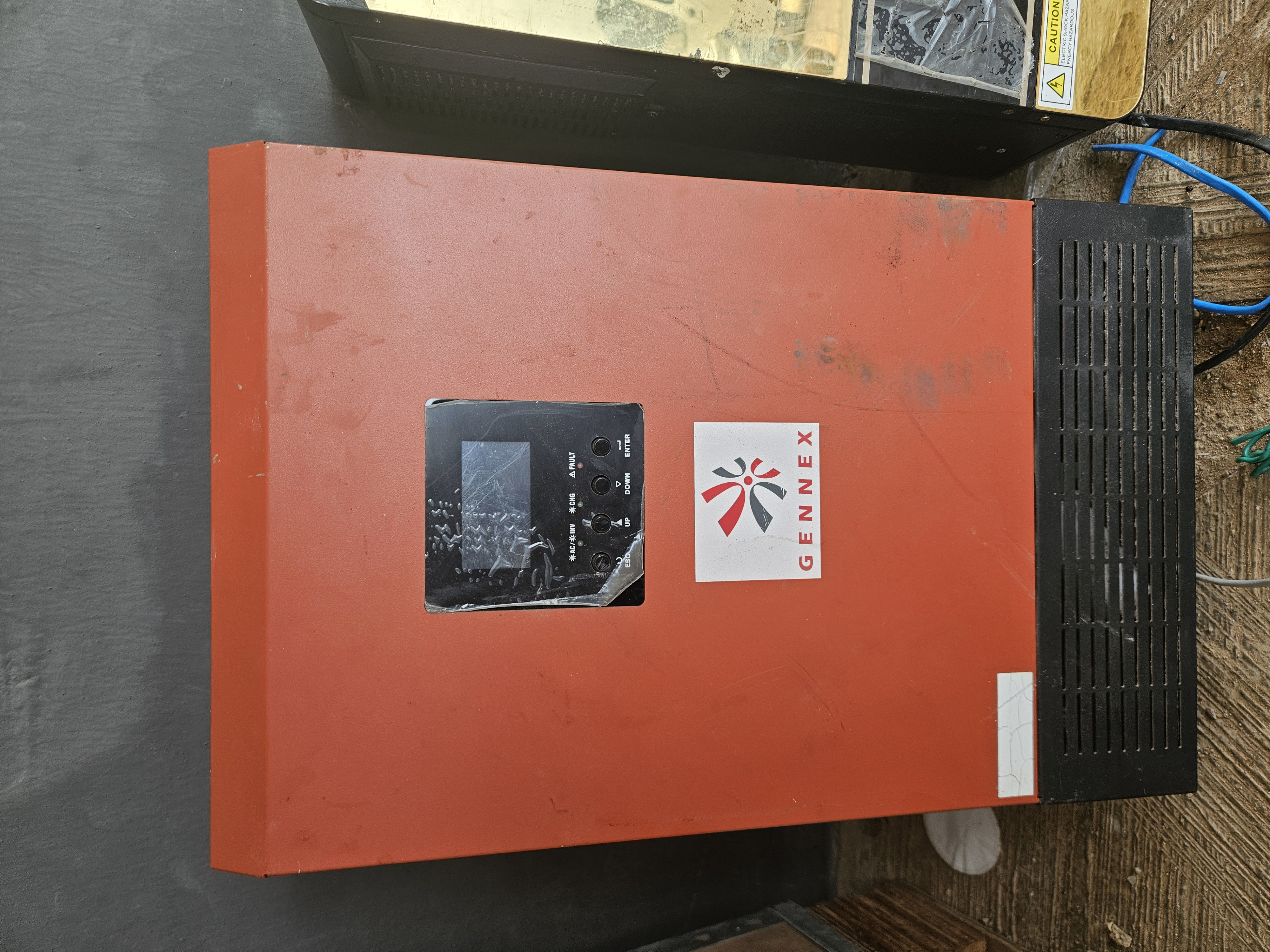 Fairly used 5kva 48v gennex inverter