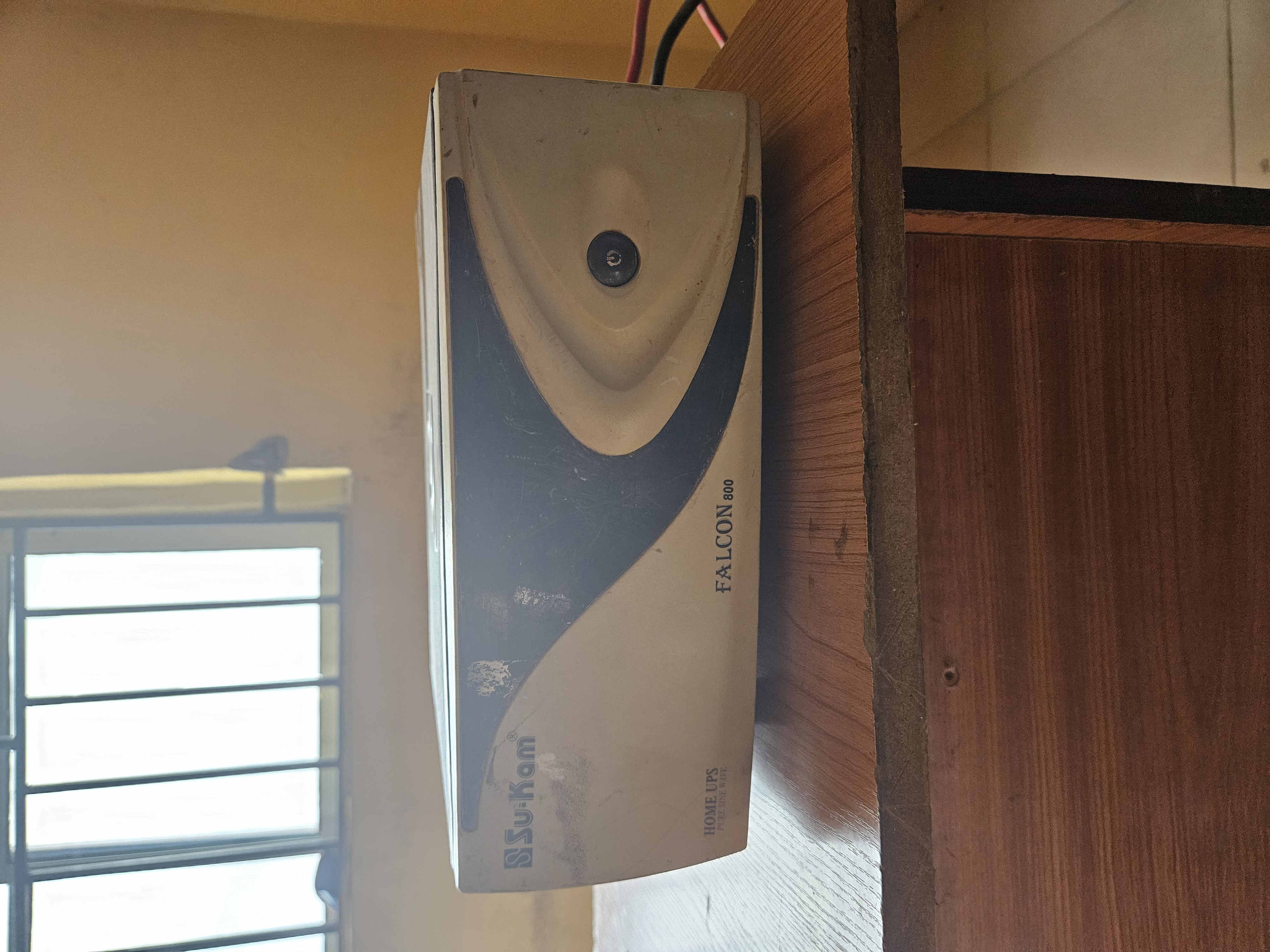 Fairly used sukam 1kva inverter