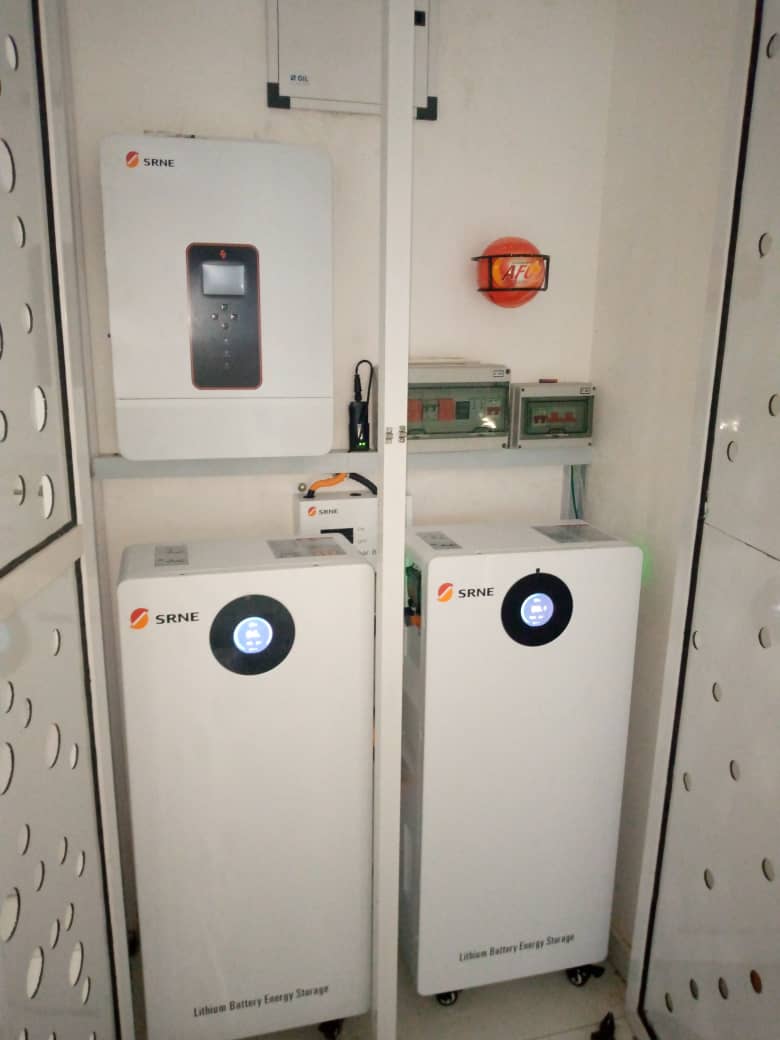 SRNE 10kw inverter solution with 32kwh lithium ion batter and 14kw solar panels@U3 Estate Lagos